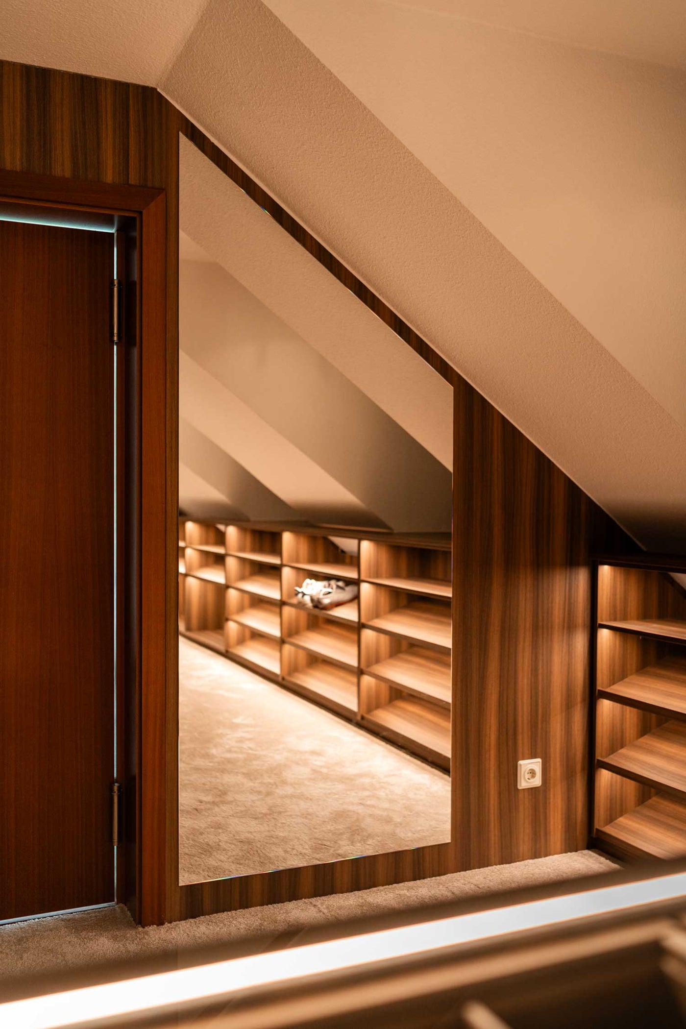 Walk-in Wardrobe: Wenn die Ankleide zur privaten Boutique wird