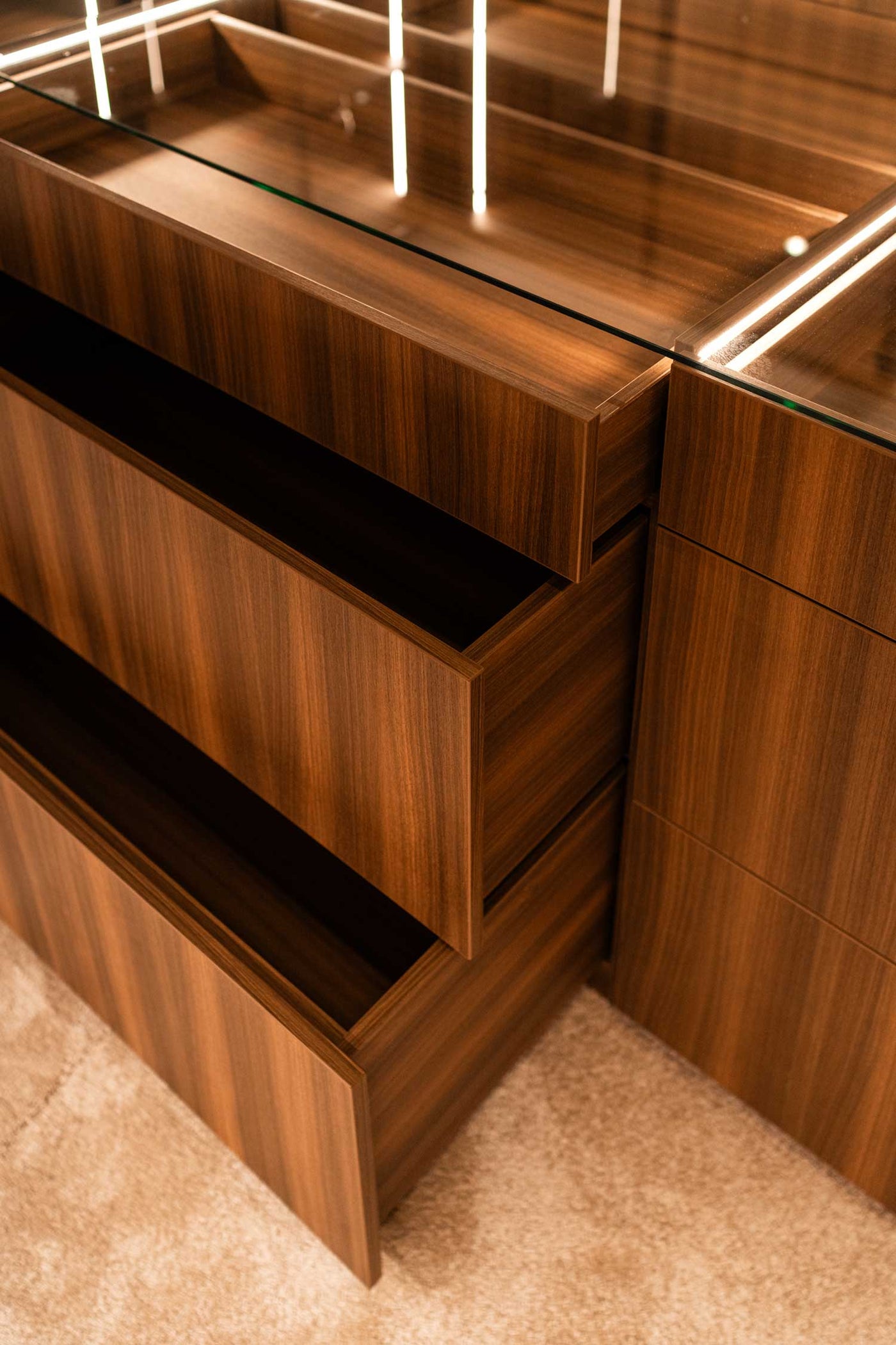 Walk-in Wardrobe: Wenn die Ankleide zur privaten Boutique wird